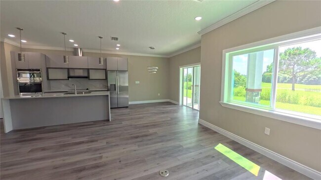 Building Photo - 1835 Brentwood Ct