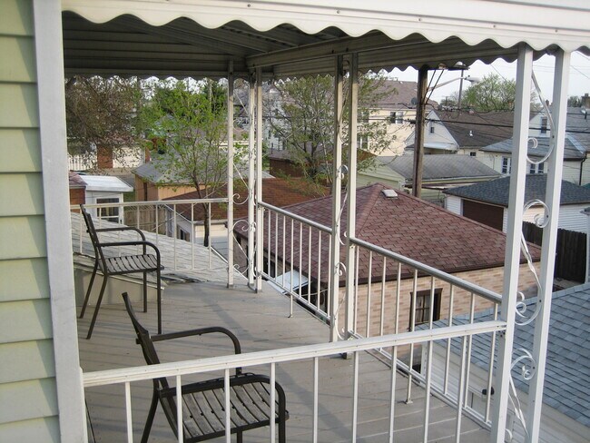 Building Photo - 12027 Moran St