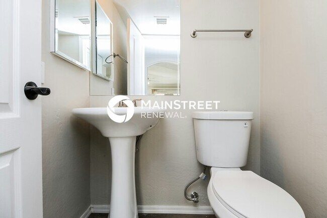 Building Photo - 3 Bedroom Pet-Friendly Home in GILBERT, AZ...