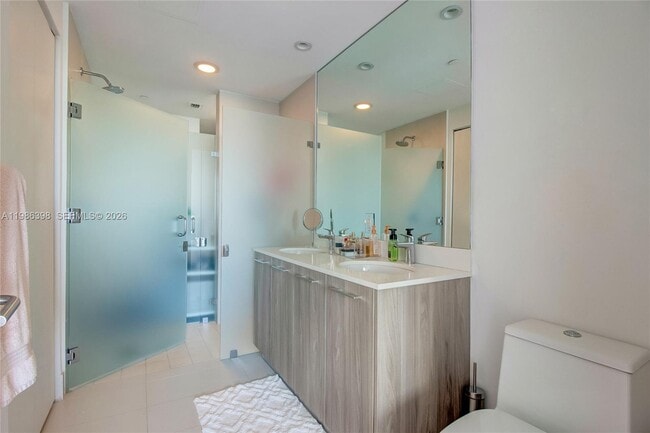 Building Photo - 501 NE 31st St