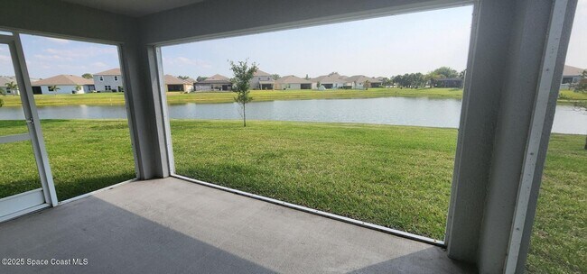 Building Photo - 586 Cooper Ct