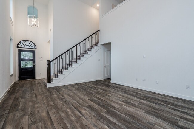 Building Photo - 27006 Hidden Rock Ct