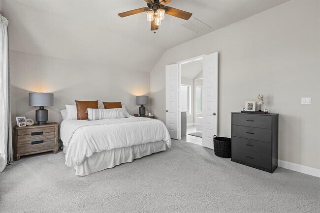 Building Photo - 313 Terrene Trl