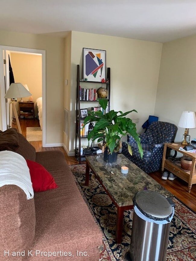 Building Photo - 2 br, 1 bath House - 219 Blue Ridge Trail