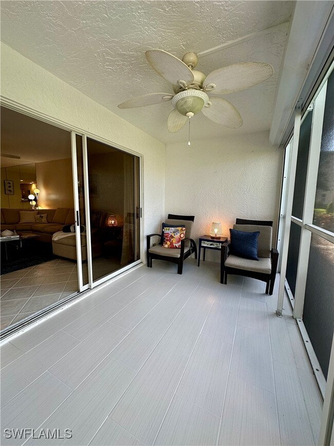 Building Photo - 360 Horse Creek Dr