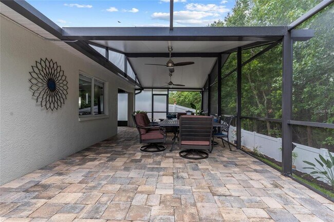 Building Photo - 25354 Geddy Dr