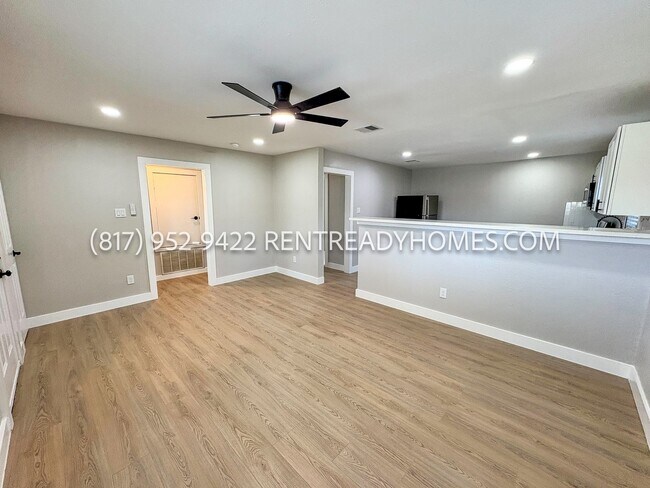 Building Photo - 3630 Agnes St