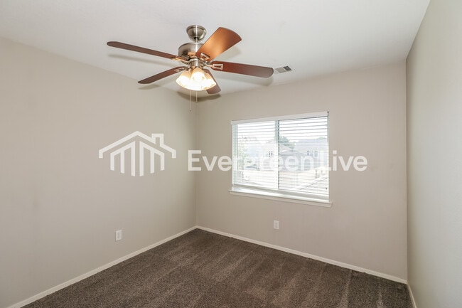 Building Photo - 20908 Patriot Park Ln