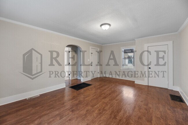 Building Photo - 1119 S Lulu St