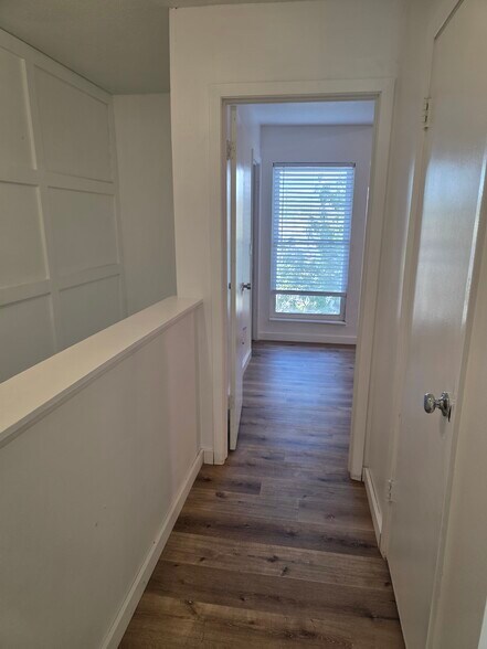 Building Photo - 11260 College Ave