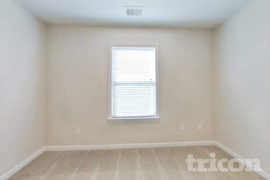 Building Photo - 83 Leyland Ct