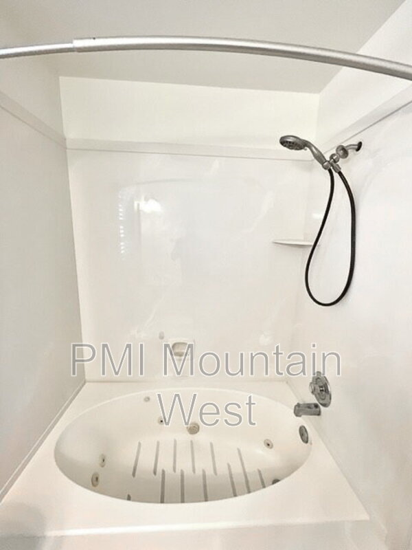 Building Photo - 2815 W 1375 N