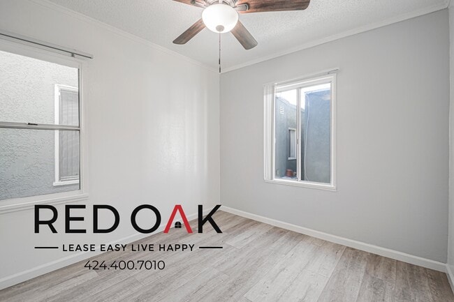 Building Photo - 12145 Pine St