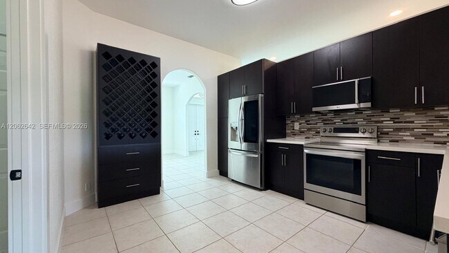 Building Photo - 4310 Diamond Way