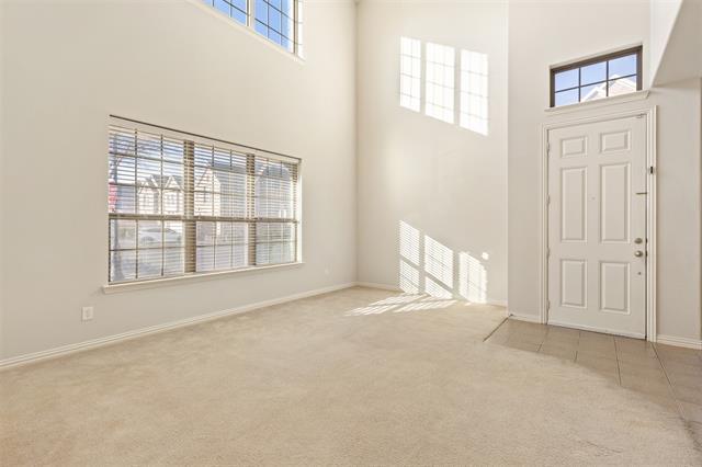 Building Photo - 201 Brick Row