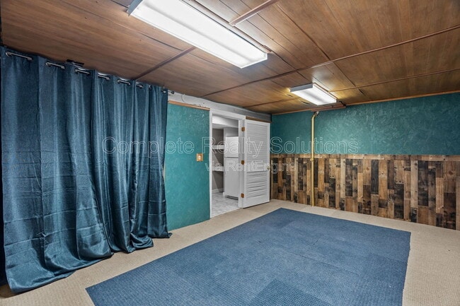 Building Photo - 16610 Green Needle Ct
