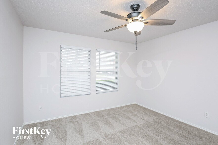 Building Photo - 5308 Newcastle Ln