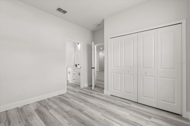 Building Photo - 6761 SW 151 Loop