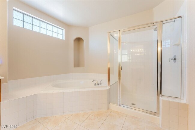 Building Photo - 6223 Gentle Waters Ct