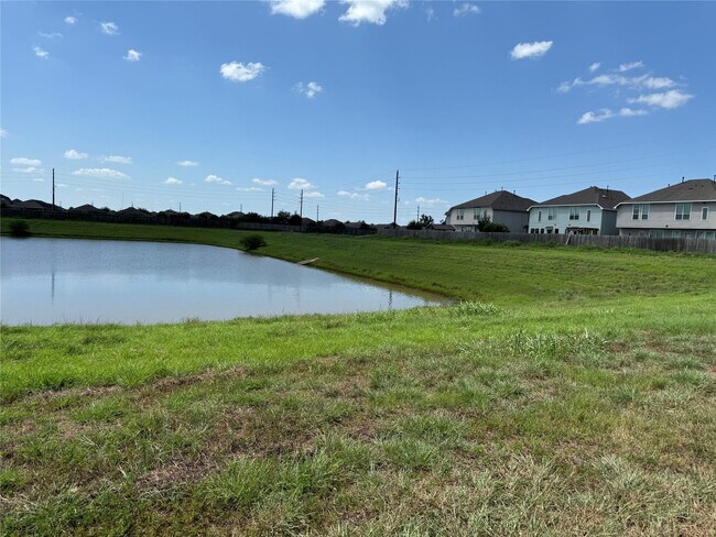 Building Photo - 22626 Williams Oak Ln
