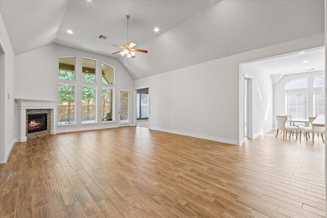 Building Photo - 13207 Itasca Pine Dr