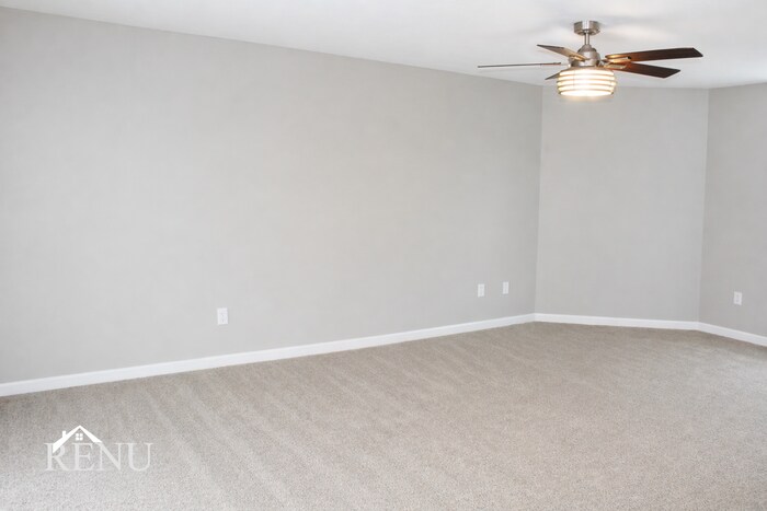 Building Photo - 8840 Ingram Ln