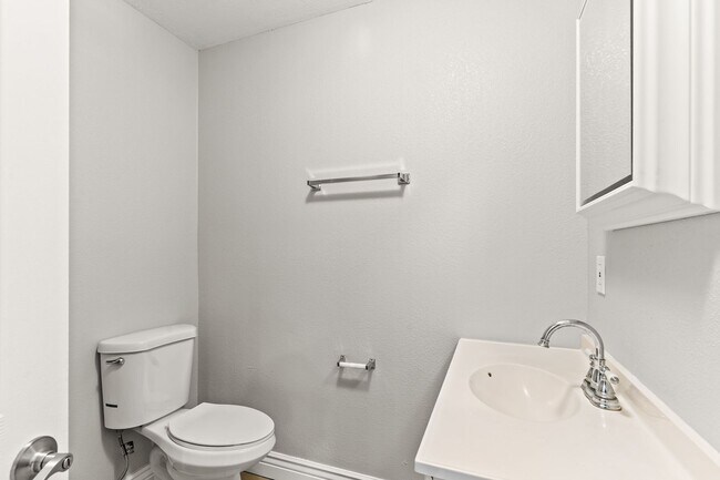 Building Photo - 1271 Ocean Ave