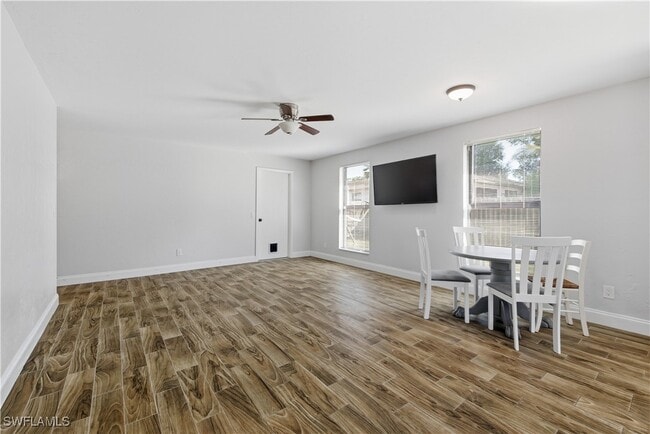 Building Photo - 27731 Arroyal Rd