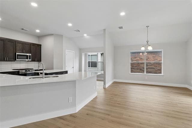 Building Photo - 2825 Enchanted Eve Dr