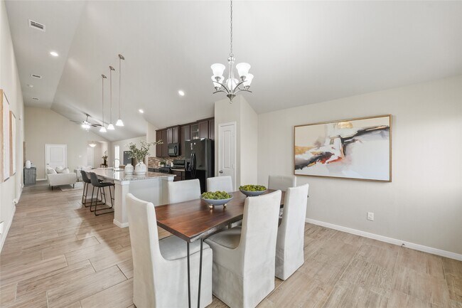 Building Photo - 7911 Tuscan Cypress Dr