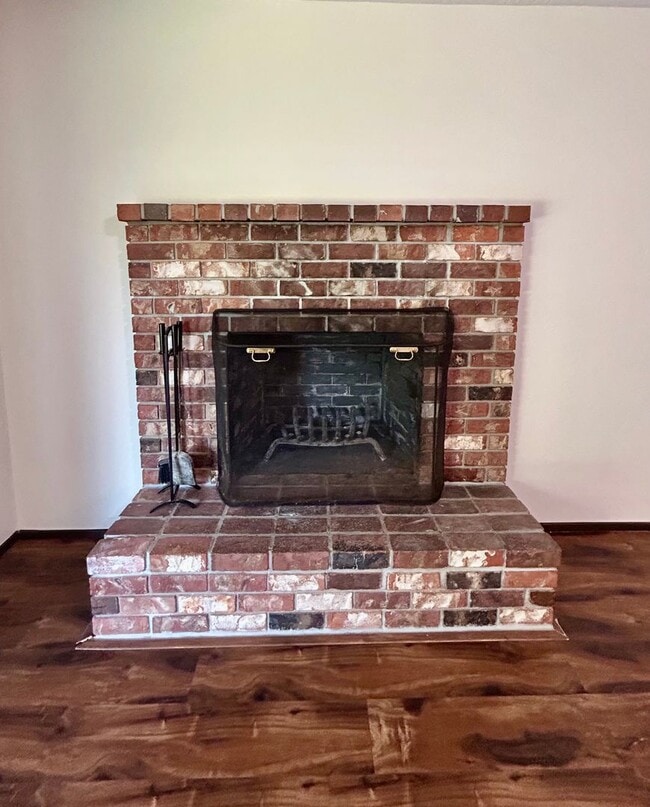Building Photo - Charming Single Level Home - Keizer