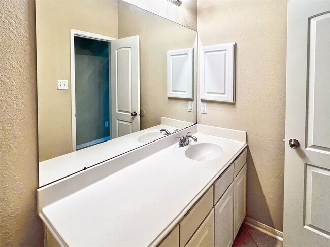 Building Photo - 19003 Piper Hill Ln