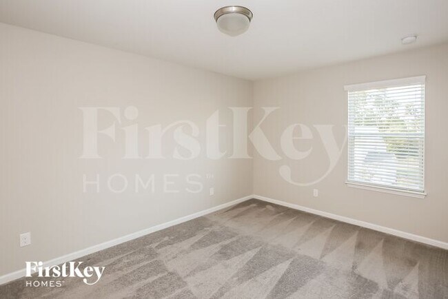Building Photo - 4423 Huntley Glen Dr