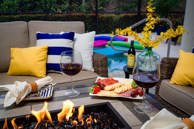 Building Photo - 149 Beachcomber St