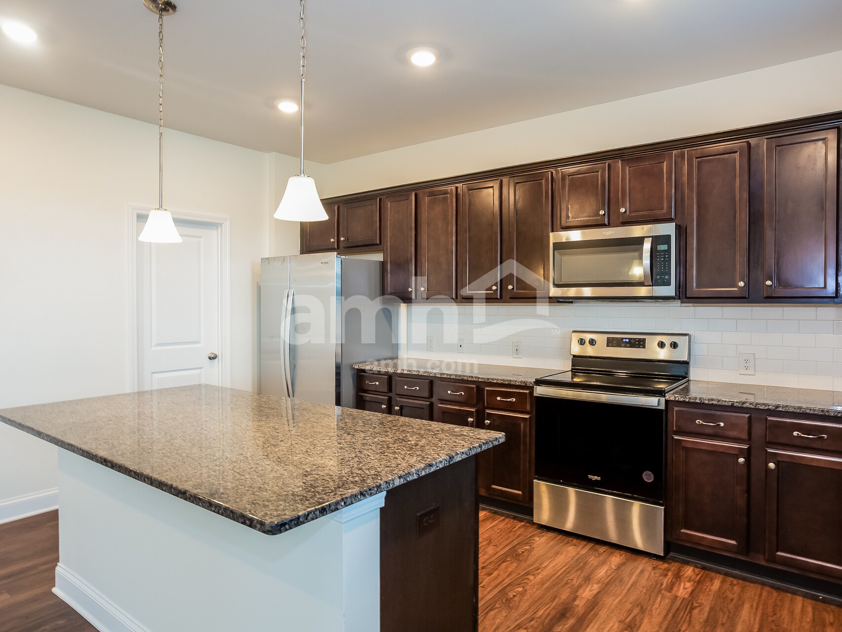 Building Photo - 144 Twin River Dr