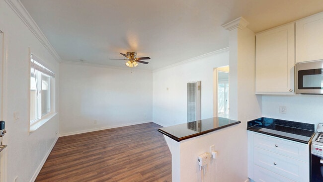 Building Photo - 15489 Marty Dr