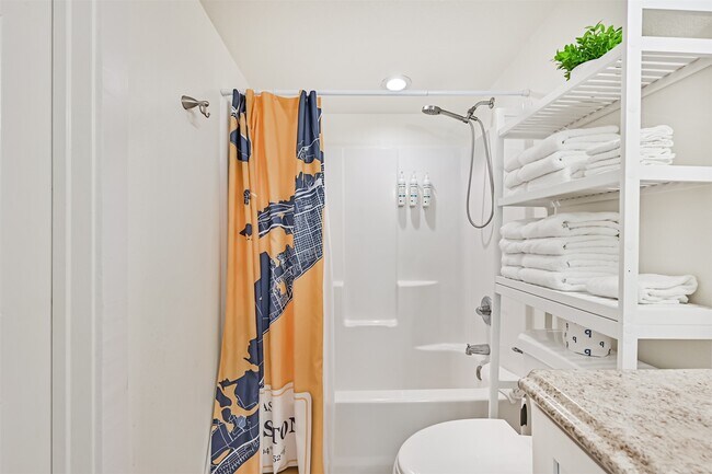 Building Photo - 3806 Concho Key