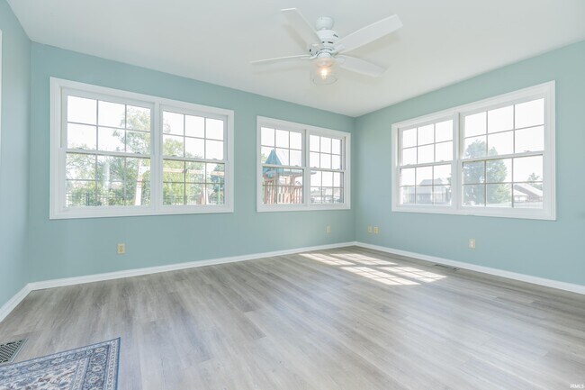Building Photo - 2644 Waterstone Dr