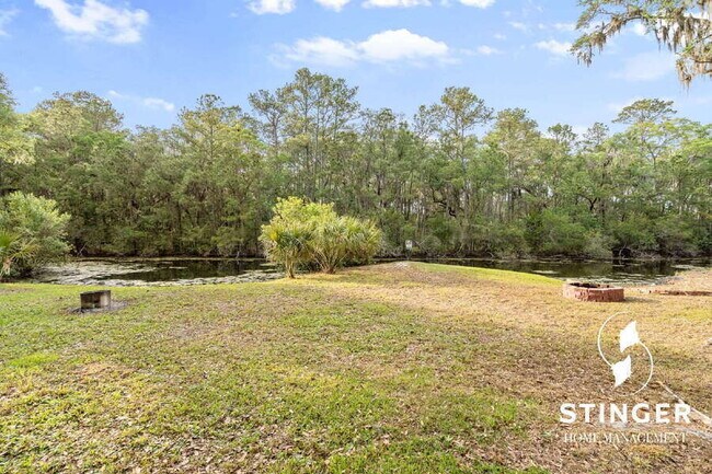 Building Photo - 40 Canopy Ln