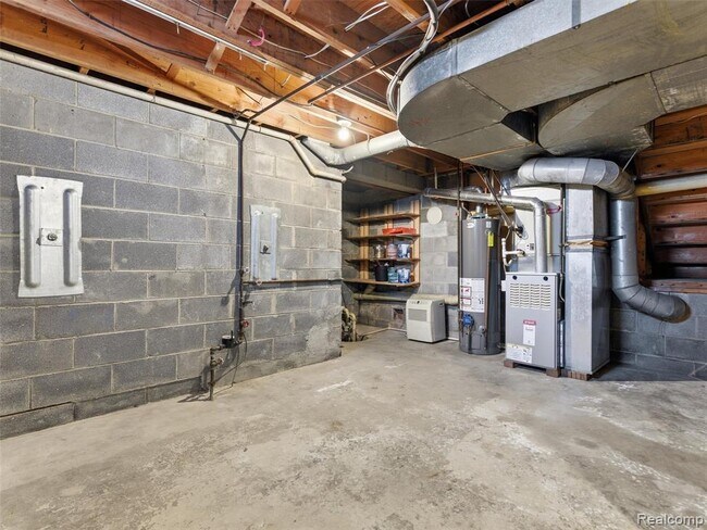 Building Photo - 38301 Murdick Dr