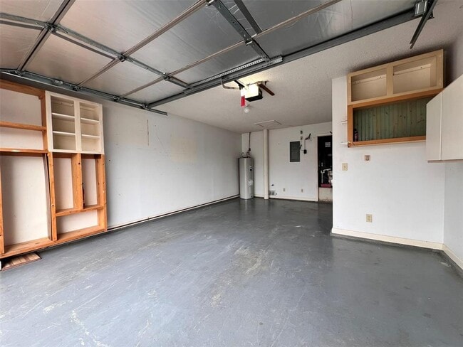 Building Photo - 100 Bay Point Dr