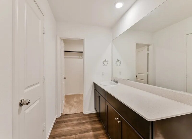Building Photo - 14314 Desert Rain Trl