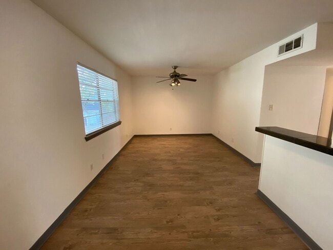 Building Photo - 4306 Avenue A