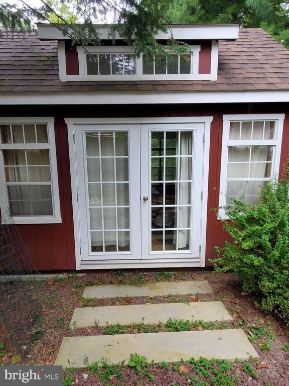 Building Photo - 24 Blue Ridge Rd