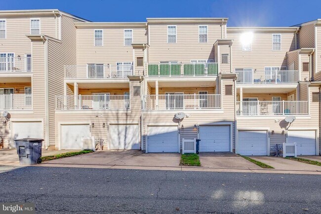 Building Photo - 5039 Anchorstone Dr