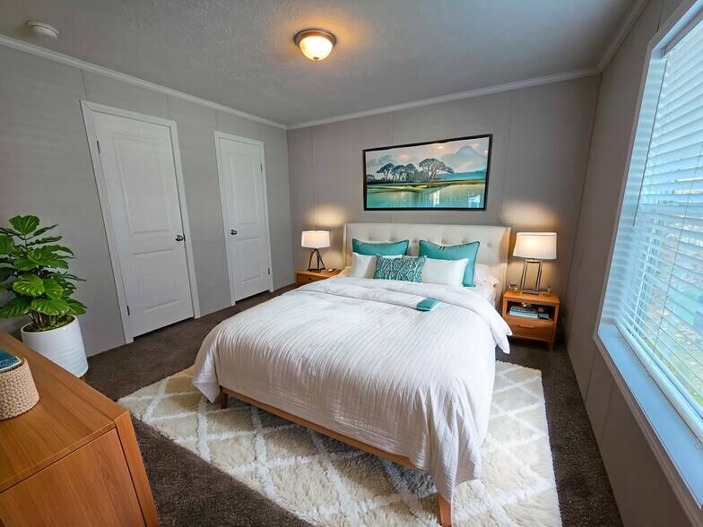 Building Photo - 3730 Birch St