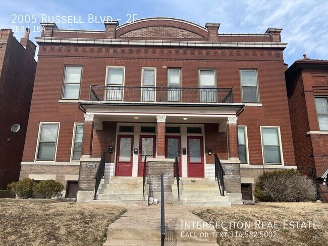 Primary Photo - 2005 Russell Blvd