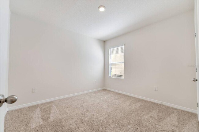 Building Photo - 320 Guadlupe St