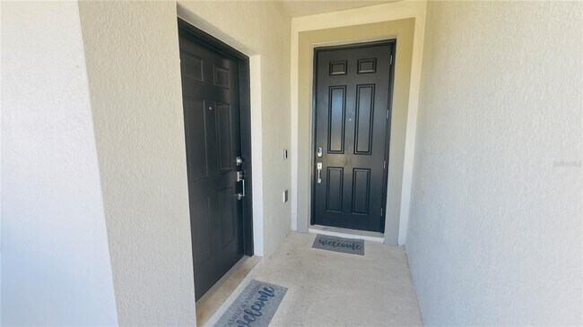 Building Photo - 5321 Amersham Ln