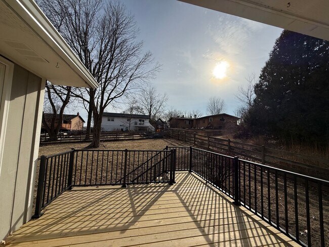 Building Photo - $2,900 | 5 Bedroom, 3 Bathroom House | No Pets | Available for Immediate Move In!
